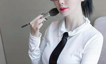 秀人网 – 看！兔女郎杨紫嫣Cynthia在线等你，高能预警：高清画质可能会让你心动！