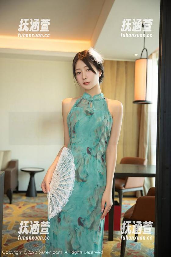 秀人网-邹晶晶女王 秀人网 - “邹晶晶女王姐姐”,这组作品让人傻傻分不清到底是甜还是蜜。