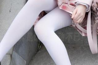 紧急企划 – 原图呈现！小恩的校服写真集，真是让人心动不已！