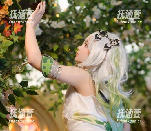 莱可Raika护士cos合集：给你一场甜蜜的视觉治疗