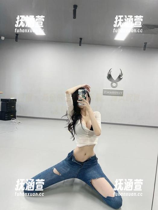 葛征 微密圈 - 葛征的全套水手服:海风吹过,心情指数飙升!