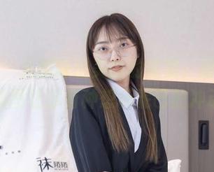 袜啵啵 – 光脚踩出美丽的花絮，甜甜圈在线美图让你有种想玩泥巴的冲动！