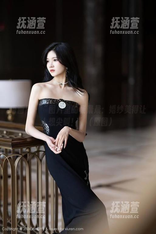 语画界-杨晨晨 语画界 - “图片里的杨晨晨:婚纱美得让人想尖叫!”(原图)