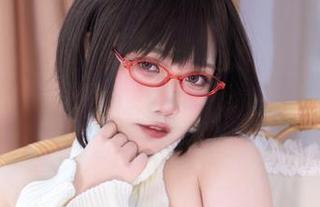 运动内搭：贞子蜜桃的私拍挑战，一不小心就被撩到了！