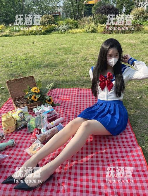 微密圈 - 软妹小九九的校服风情：一图包一故事的合集