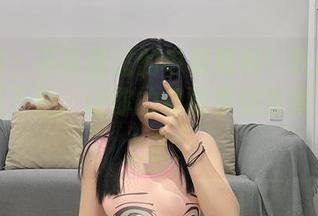 微密圈 – 不可错过的中秋福利！铁锤姐姐的高清下载，让你的视觉享受直接‘顶’上去！