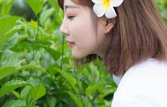 魅妍社 – Mieko林美惠子和她的红裙：那些让图库看起来像奢侈品资源的瞬间！