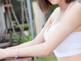魅妍社 – 根本停不下来！赵梦洁的短裤图集最新更新，真有人间绝色！